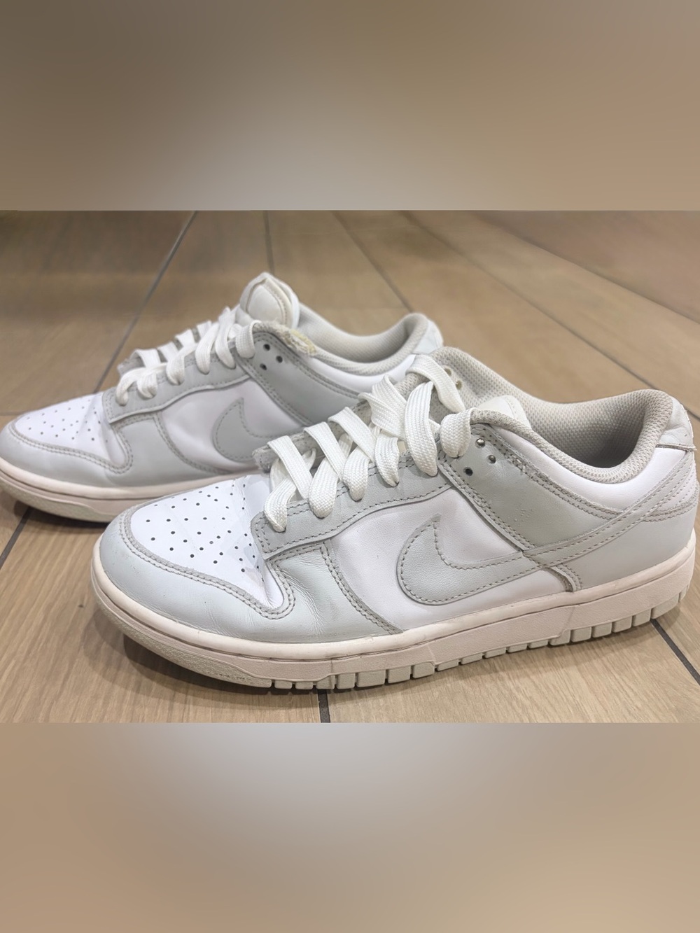 Nike Dunk Low Photon Dust
Women's 8